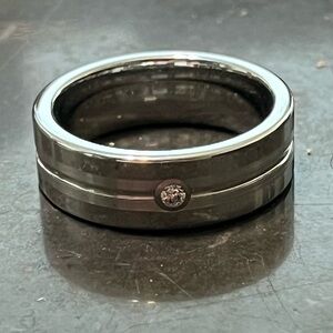 Titanium Men’s Diamond Ring